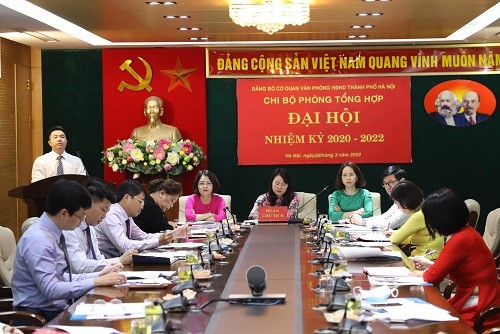 Nâng cao chất lượng đảng viên, ngăn chặn, đẩy lùi sự suy thoái về tư tưởng chính trị, đạo đức, lối sống, những biểu hiện“tự diễn biến”, “tự chuyển hóa” trong nội bộ 